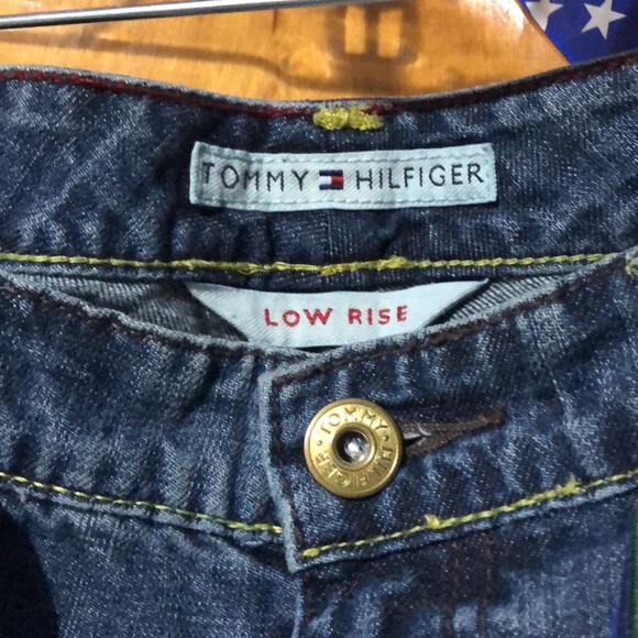 Tommy Hilfiger Jeans - Picture 4 of 9